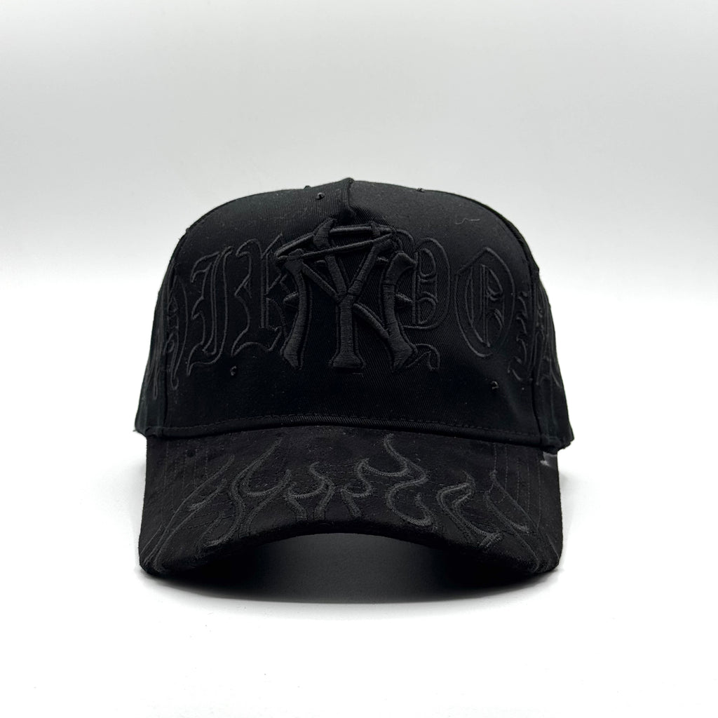 NY CRISTALS • 31 HATS