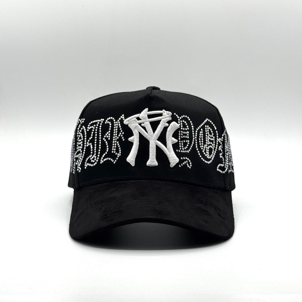 NY CRISTALS WHITE  • 31 HATS
