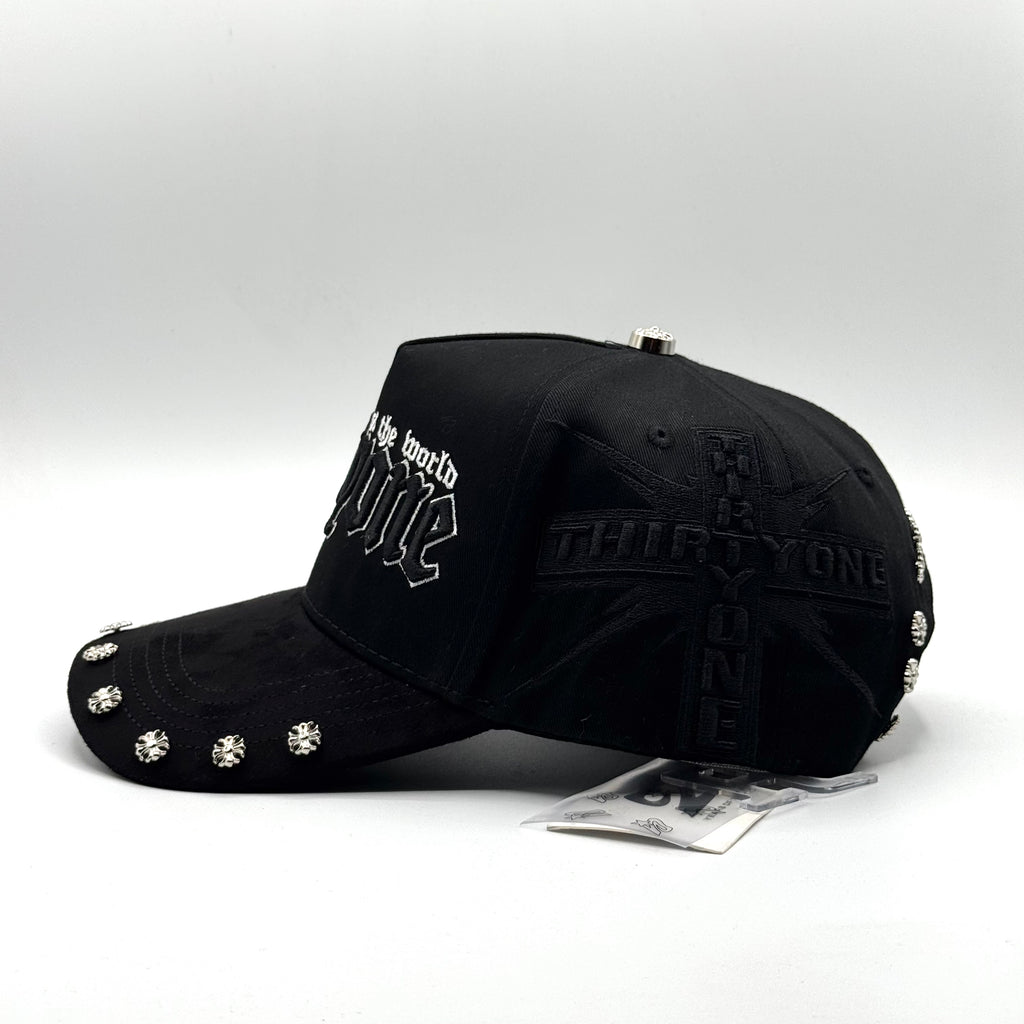 VS THW WORLD • 31 HATS