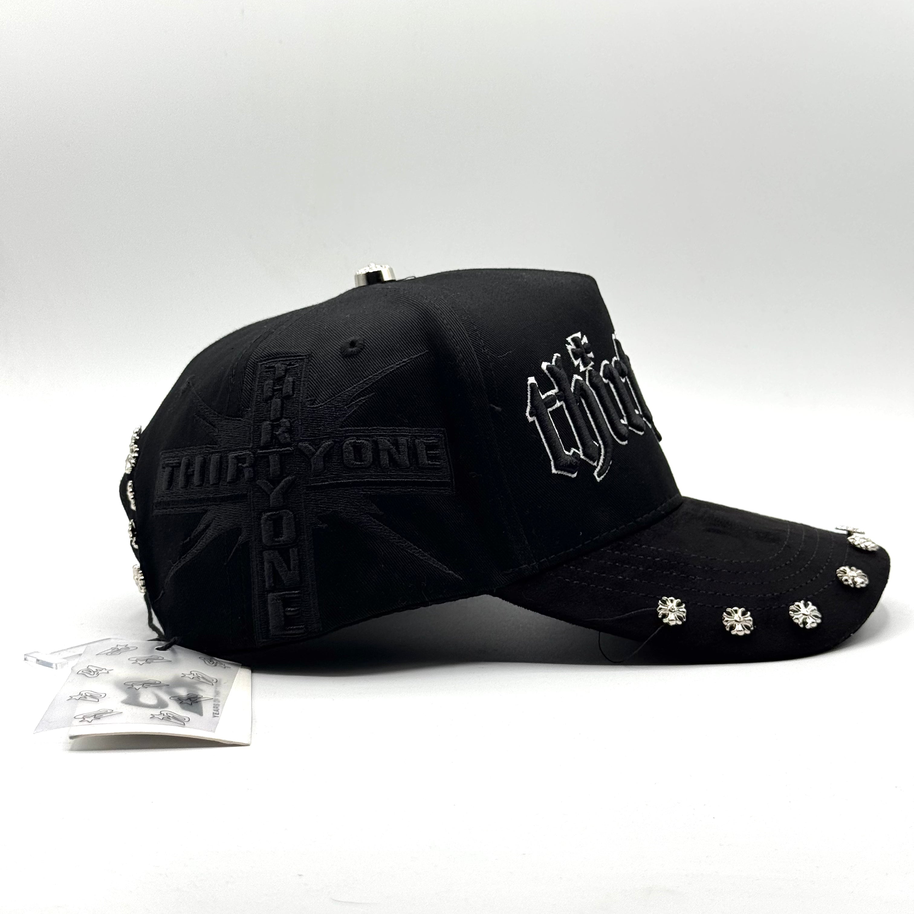 VS THW WORLD • 31 HATS